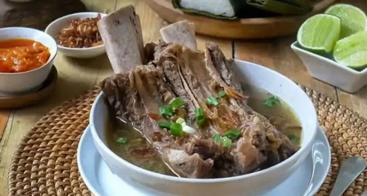 Makanan Khas Sulawesi: Cita Rasa Laut, Rempah, dan Tradisi