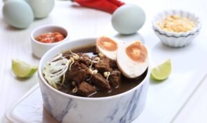 Rawon Si Hitam Legendaris: Resep Makanan Khas Jatim yang Menggugah Selera
