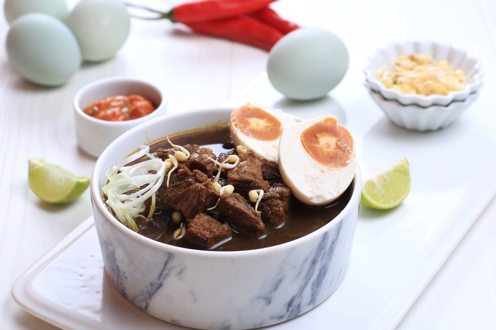 Rawon Si Hitam Legendaris: Resep Makanan Khas Jatim yang Menggugah Selera