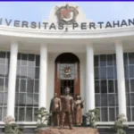 Pak RW Bantaeng Bikin Tiang