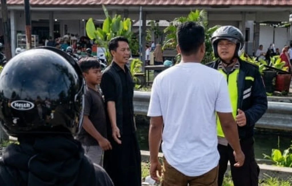 Polisi Ditantang Duel