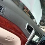 Dasbor Mobil Mewah