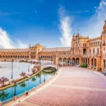 Wisata di Spanyol, Dari Kota Bersejarah hingga Pantai Mediterania